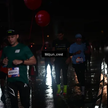 Runner Photo 7863184