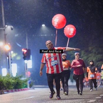 Runner Photo 7863275