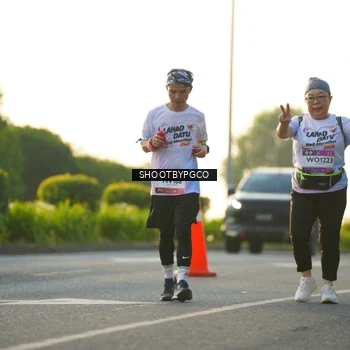 Runner Photo 7863299