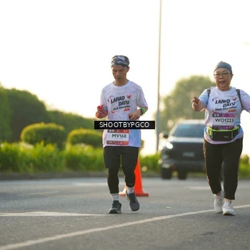 Runner Photo 7863312