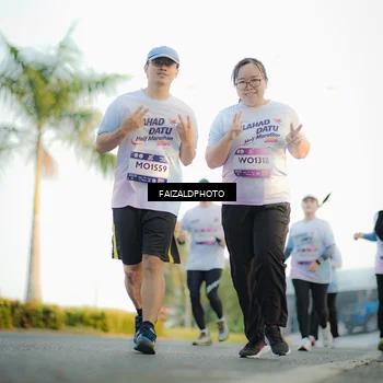 Runner Photo 7863314