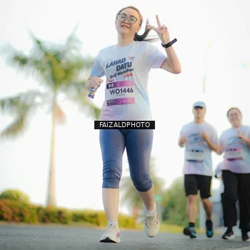 Runner Photo 7863361