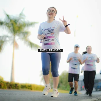 Runner Photo 7863365