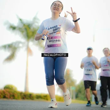 Runner Photo 7863368