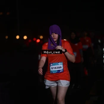 Runner Photo 7863370