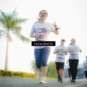 Runner Photo 7863378