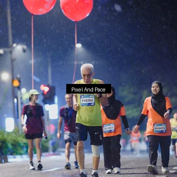 Runner Photo 7863380