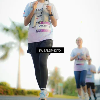 Runner Photo 7863381