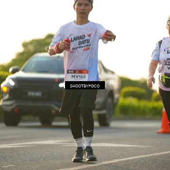 Runner Photo 7863401