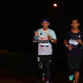 Runner Photo 7863414