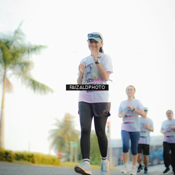 Runner Photo 7863416