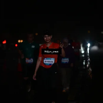 Runner Photo 7863417