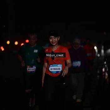 Runner Photo 7863435