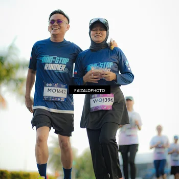 Runner Photo 7863437