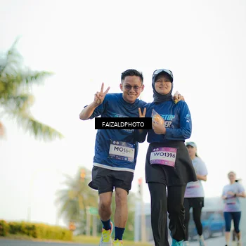 Runner Photo 7863456