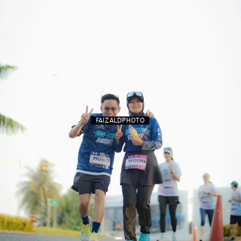 Runner Photo 7863475