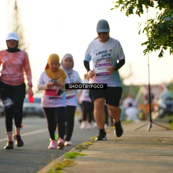 Runner Photo 7863500