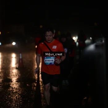 Runner Photo 7863515