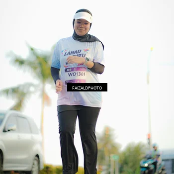 Runner Photo 7863521