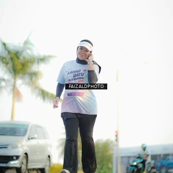 Runner Photo 7863535
