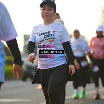 Runner Photo 7863565