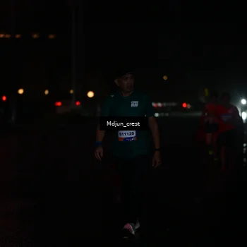 Runner Photo 7863591