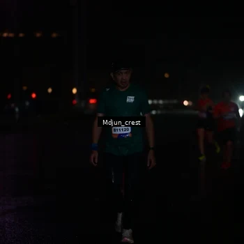 Runner Photo 7863594
