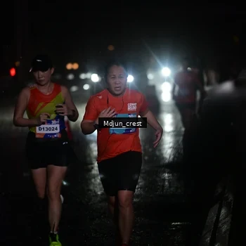 Runner Photo 7863631