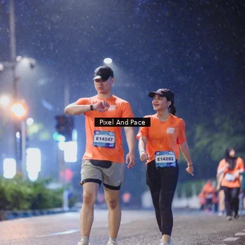Runner Photo 7863635