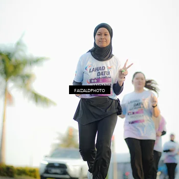 Runner Photo 7863665