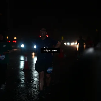 Runner Photo 7863672