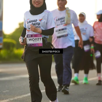 Runner Photo 7863677
