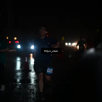 Runner Photo 7863678