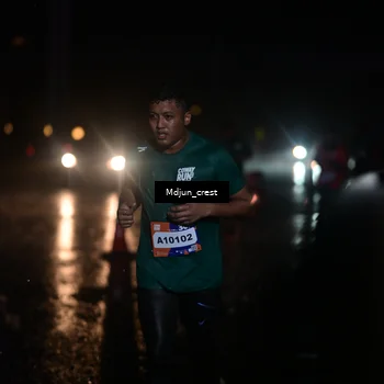 Runner Photo 7863705