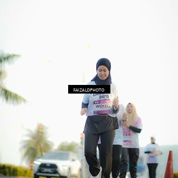 Runner Photo 7863707