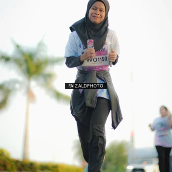 Runner Photo 7863713