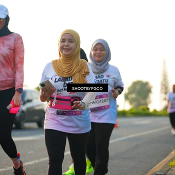 Runner Photo 7863737