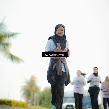 Runner Photo 7863738