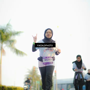 Runner Photo 7863760