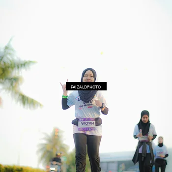 Runner Photo 7863771