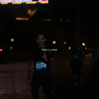 Runner Photo 7863836