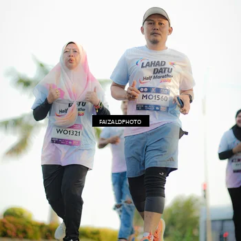 Runner Photo 7863840