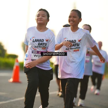 Runner Photo 7863854