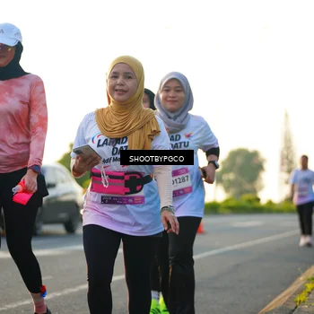 Runner Photo 7863856