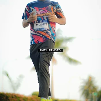 Runner Photo 7863868