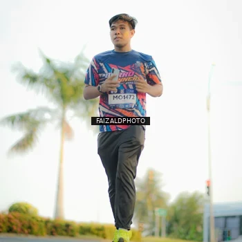 Runner Photo 7863902