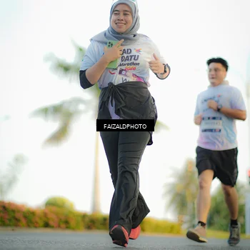 Runner Photo 7863912
