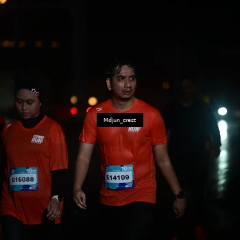 Runner Photo 7863913