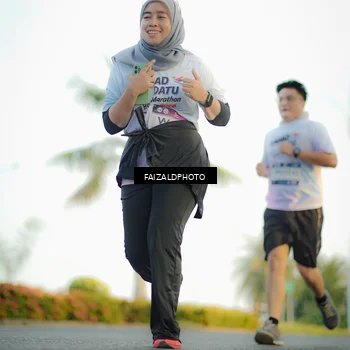 Runner Photo 7863931