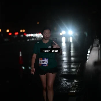 Runner Photo 7863990